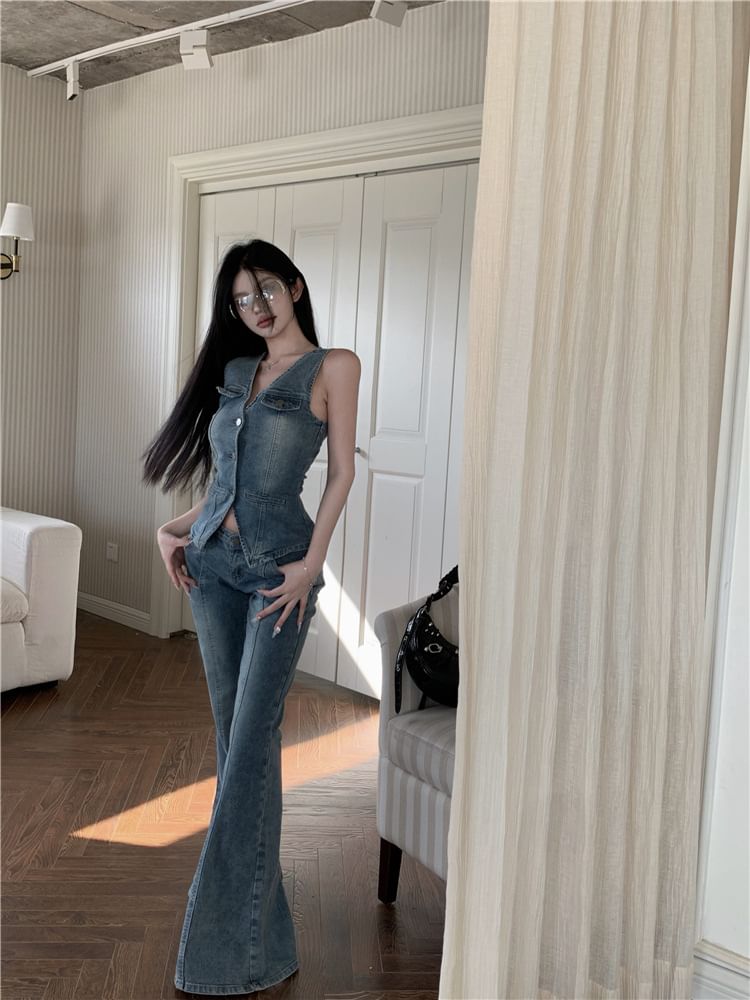 haruokiea - V-hals gewassen denim vest met knopen / lage taille flared jeans