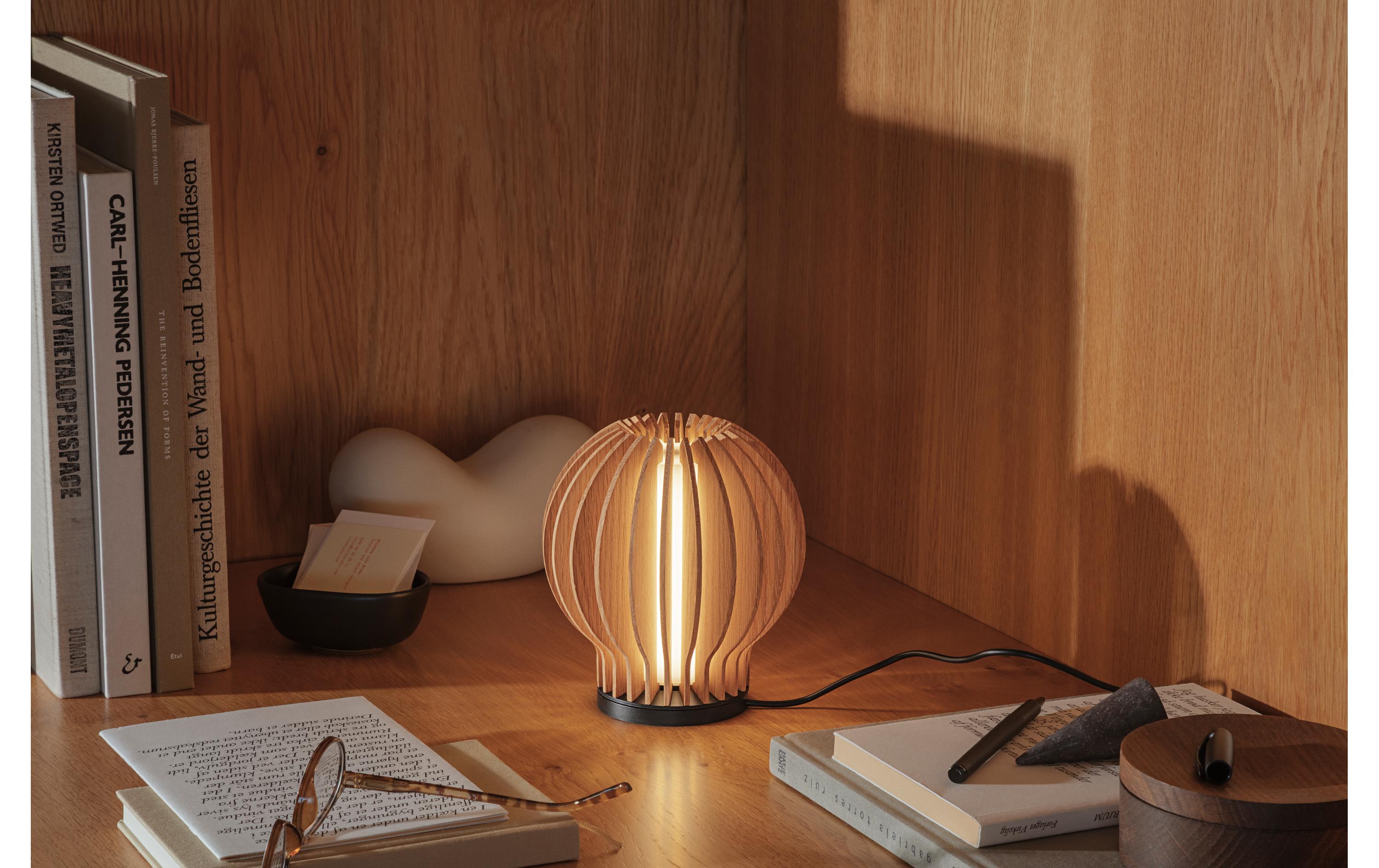 Tischleuchte Radiant rund, 15 cm, Braun<br>LED-Lampe aus Eichenholz