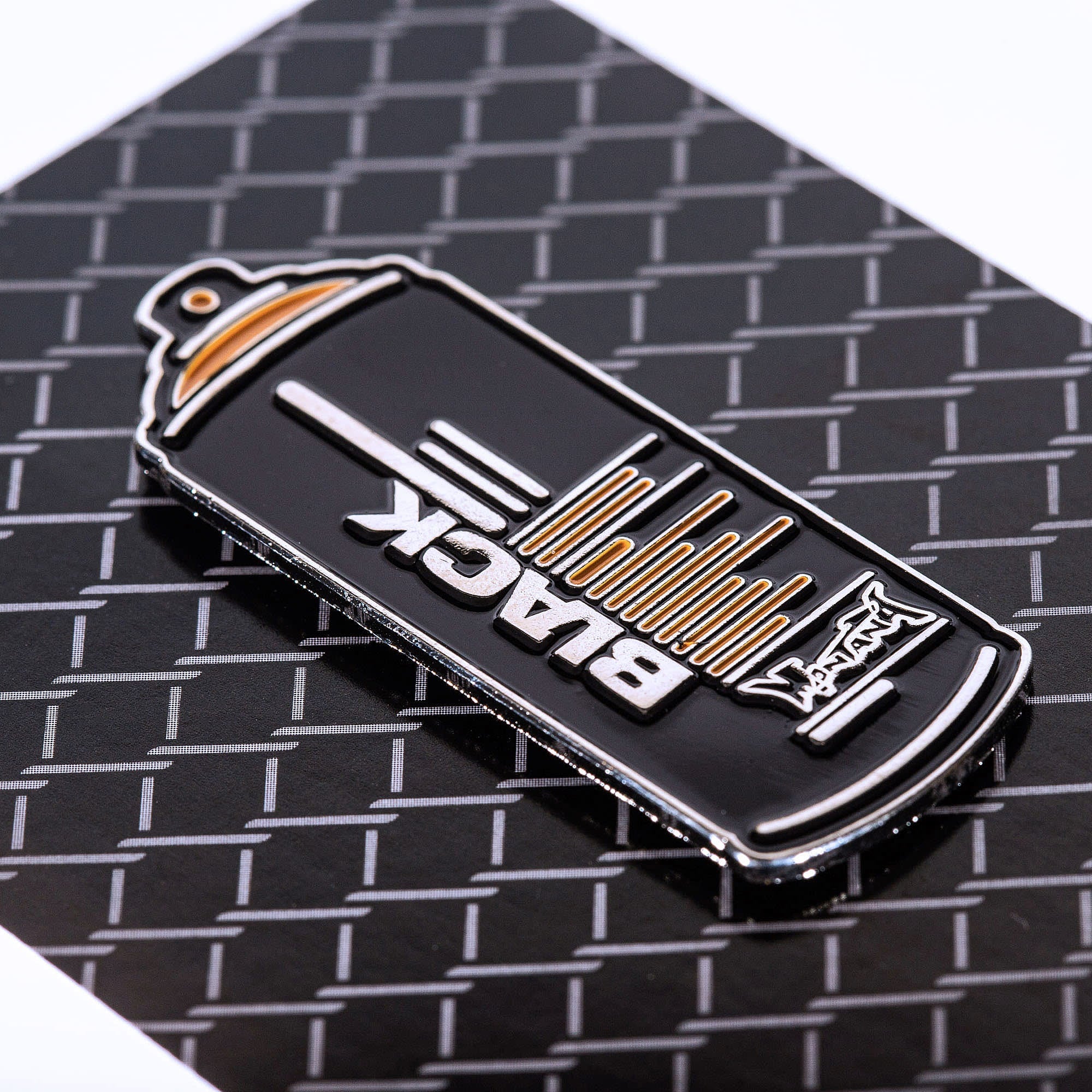 Montana<br>Black Can Pin