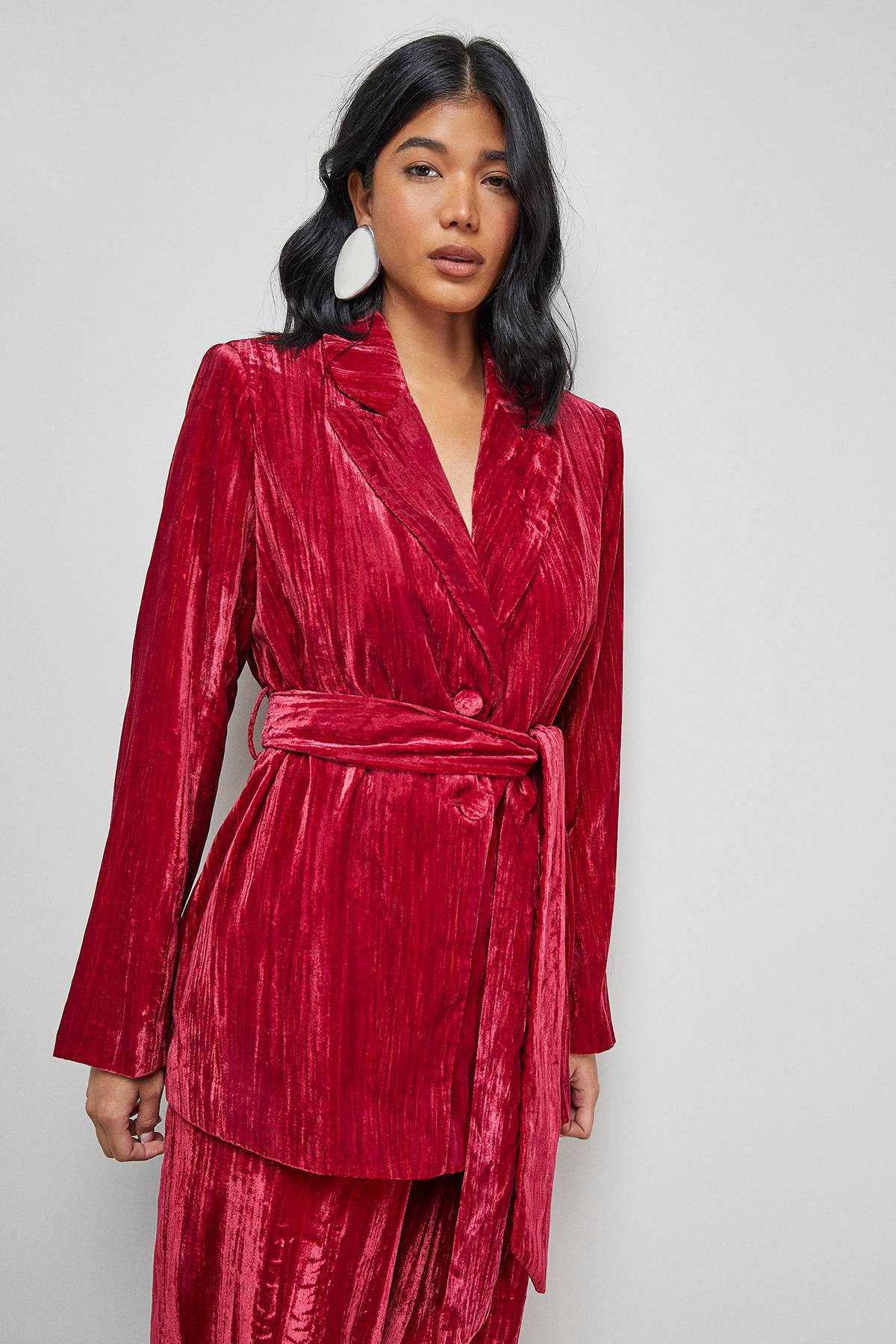 Warehouse Ensemble Blazer Ceinturé en Velours Froissé