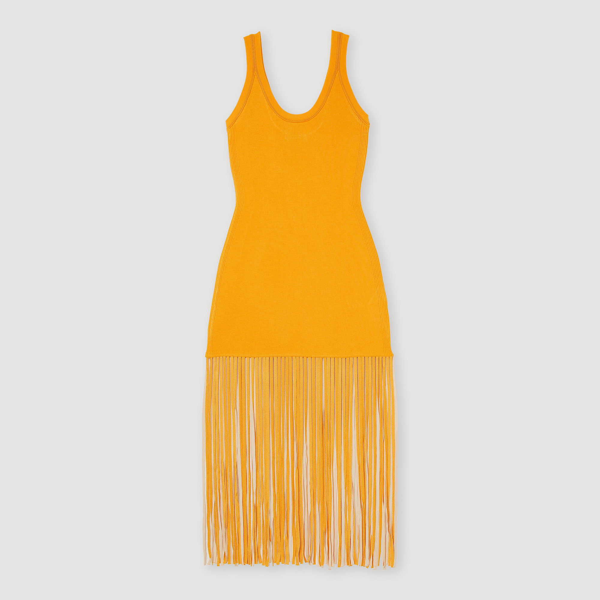 Robe en maille frangee