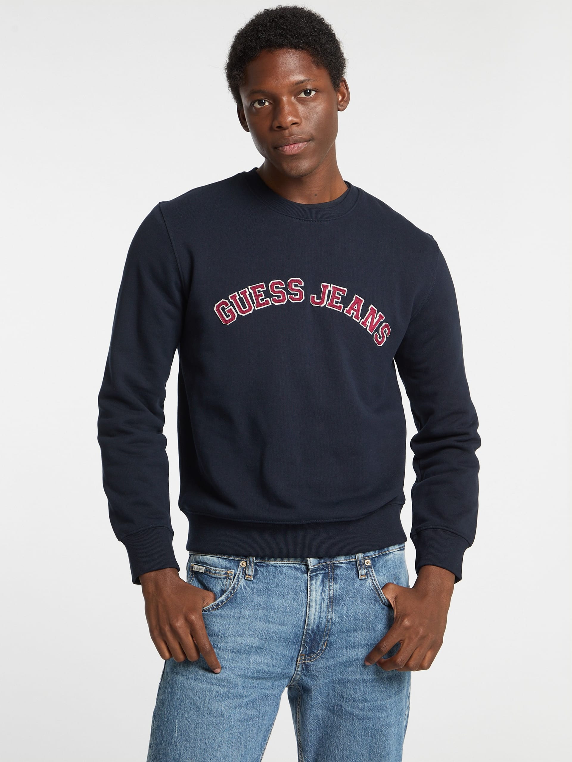 Suéter universitário slim de gola redonda