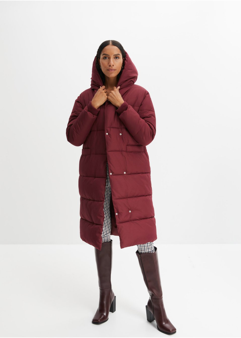 Manteau oversize matelassé avec capuche, en polyester recyclé