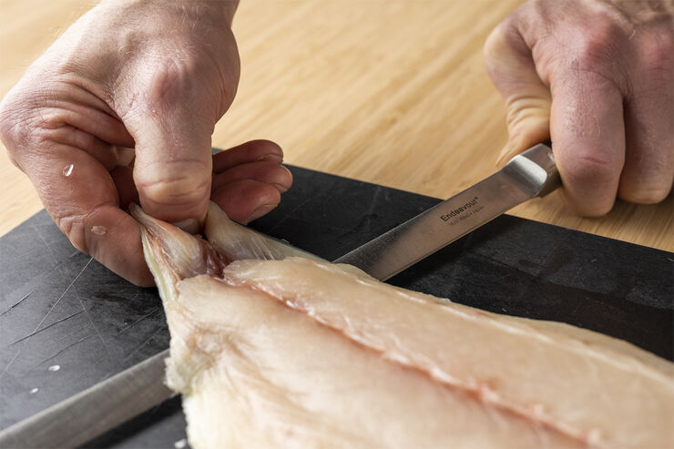 Endeavour Big Fish - kniv 31 cm Sort