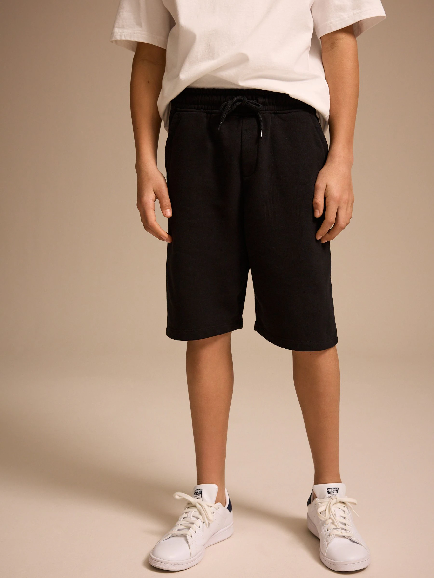 Zwart - Basic short (3-16jr)