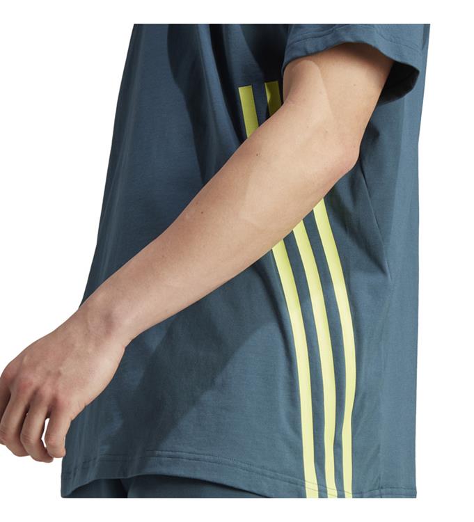 adidas Men Future Icons 3-Stripes T-shirt