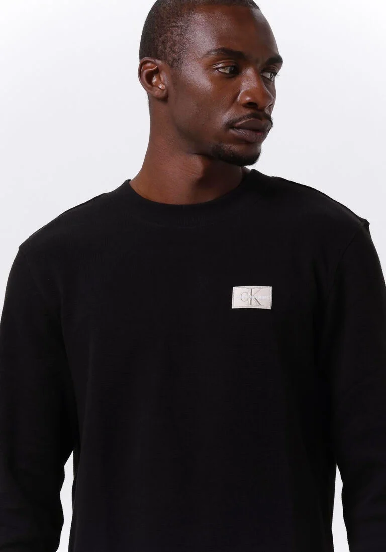 CALVIN KLEIN zwarte calvin klein trui shrunken badge ls waffle tee