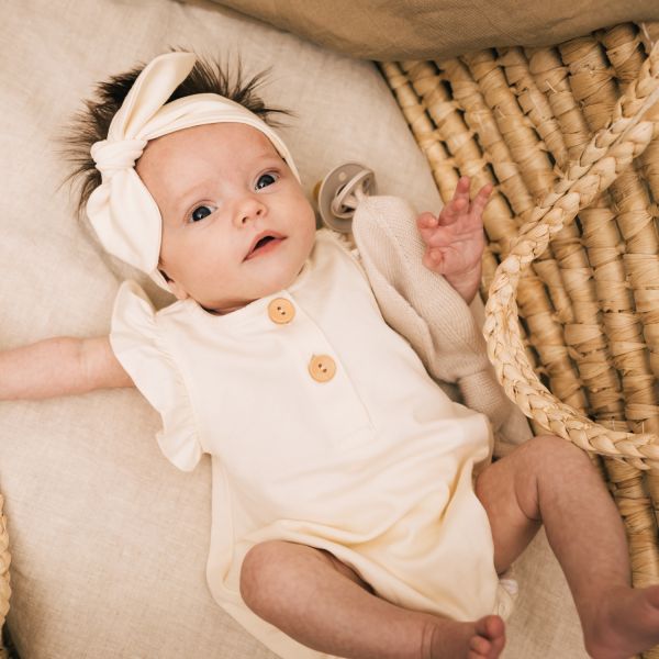 UAUA Romper Met Ruffle Mouwtjes Crema 6-9 Mnd
