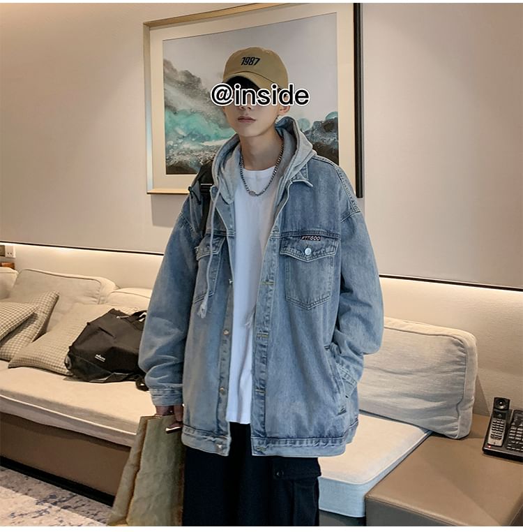Whyessa - Oversized denim jack met afneembare capuchon en knoopsluiting