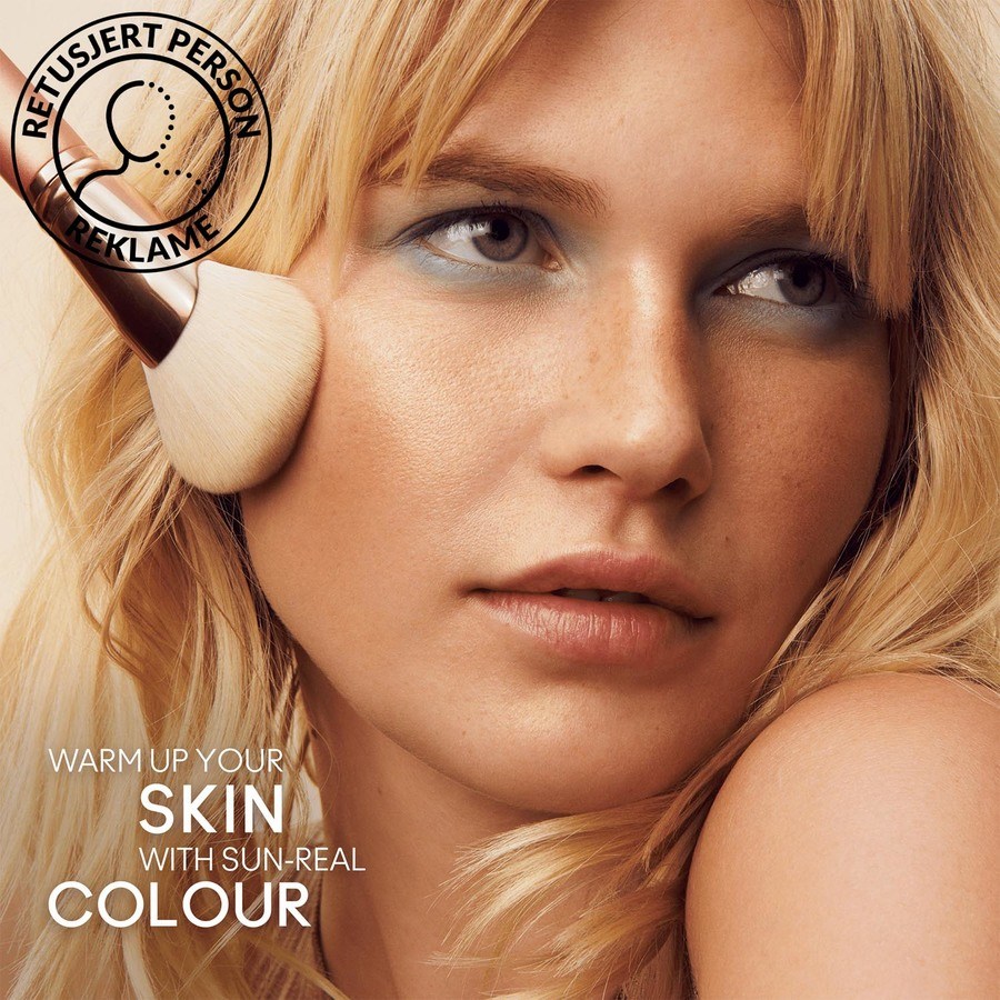 MAC 143S Bronzer Fan Brush