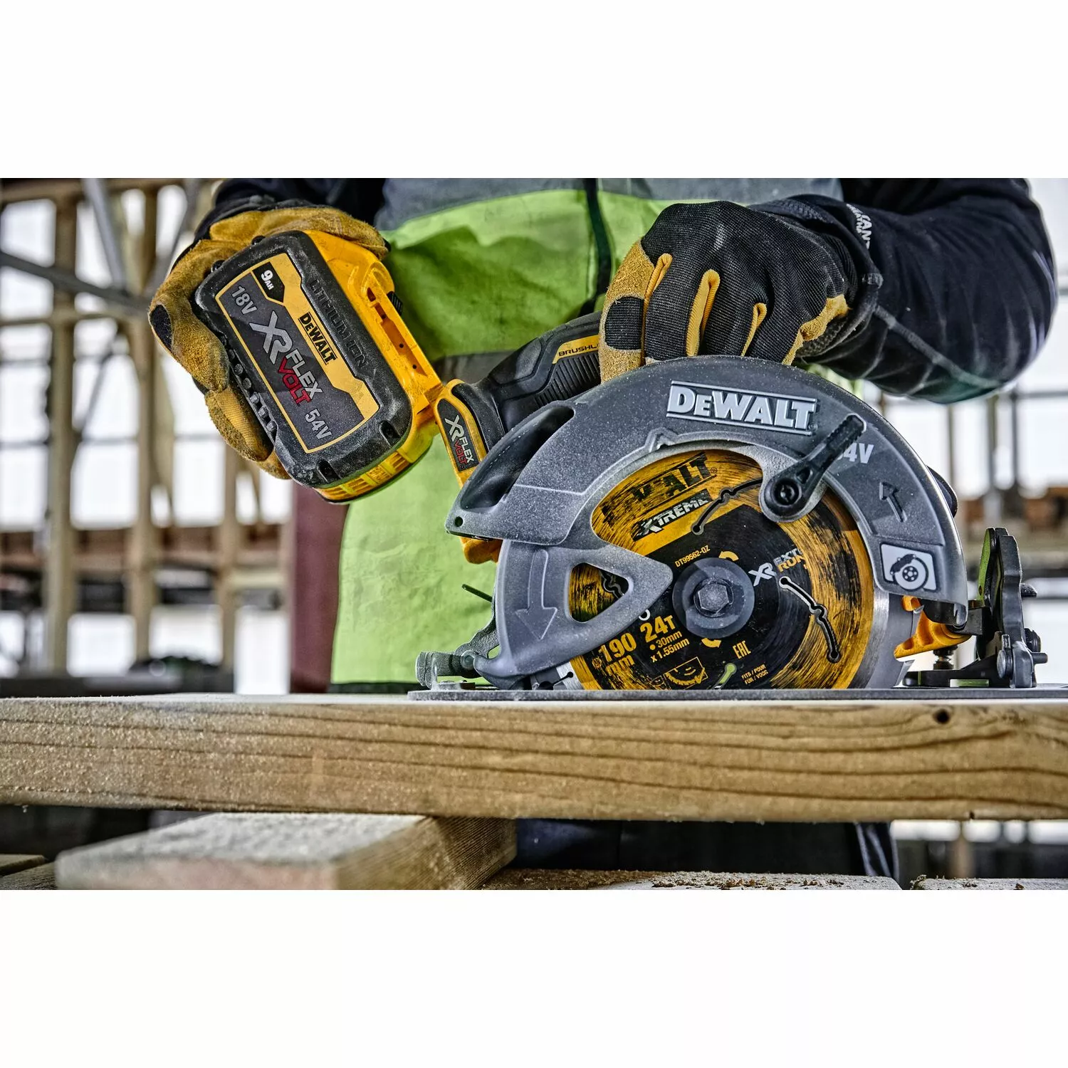 DeWALT DCS578NT 54V FlexVolt Li-Ion accu cirkelzaag body in TSTAK - 190mm