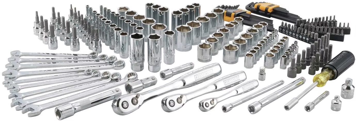 DEWALT mechanical drive socket set 200 pieces MM/SAE (DWMT75000)