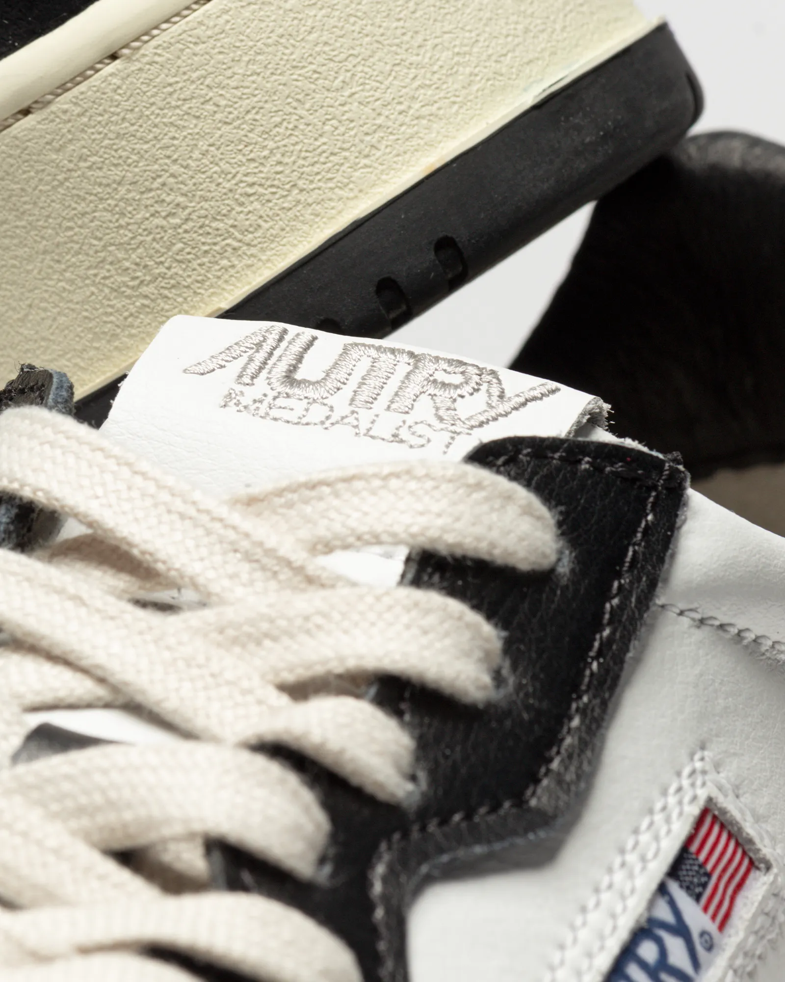 Autry Action Shoes WMNS AUTRY 01 LOW