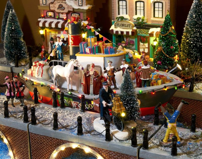 Luville - Molendam - Kerstdorp Miniatuur - Pakjesboot - 32,5 x 17,5 x 19 cm