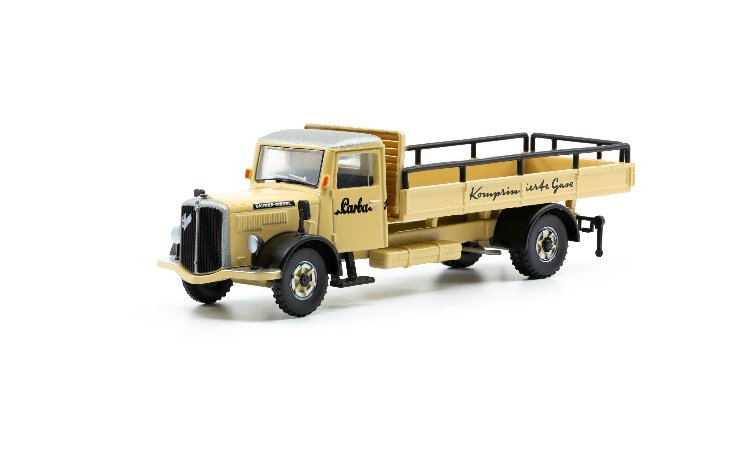 LKW Saurer S4C Pritsche Carba 1956 1:87H0 Lastwagen Sammlermodell mit eckigen Fenstern