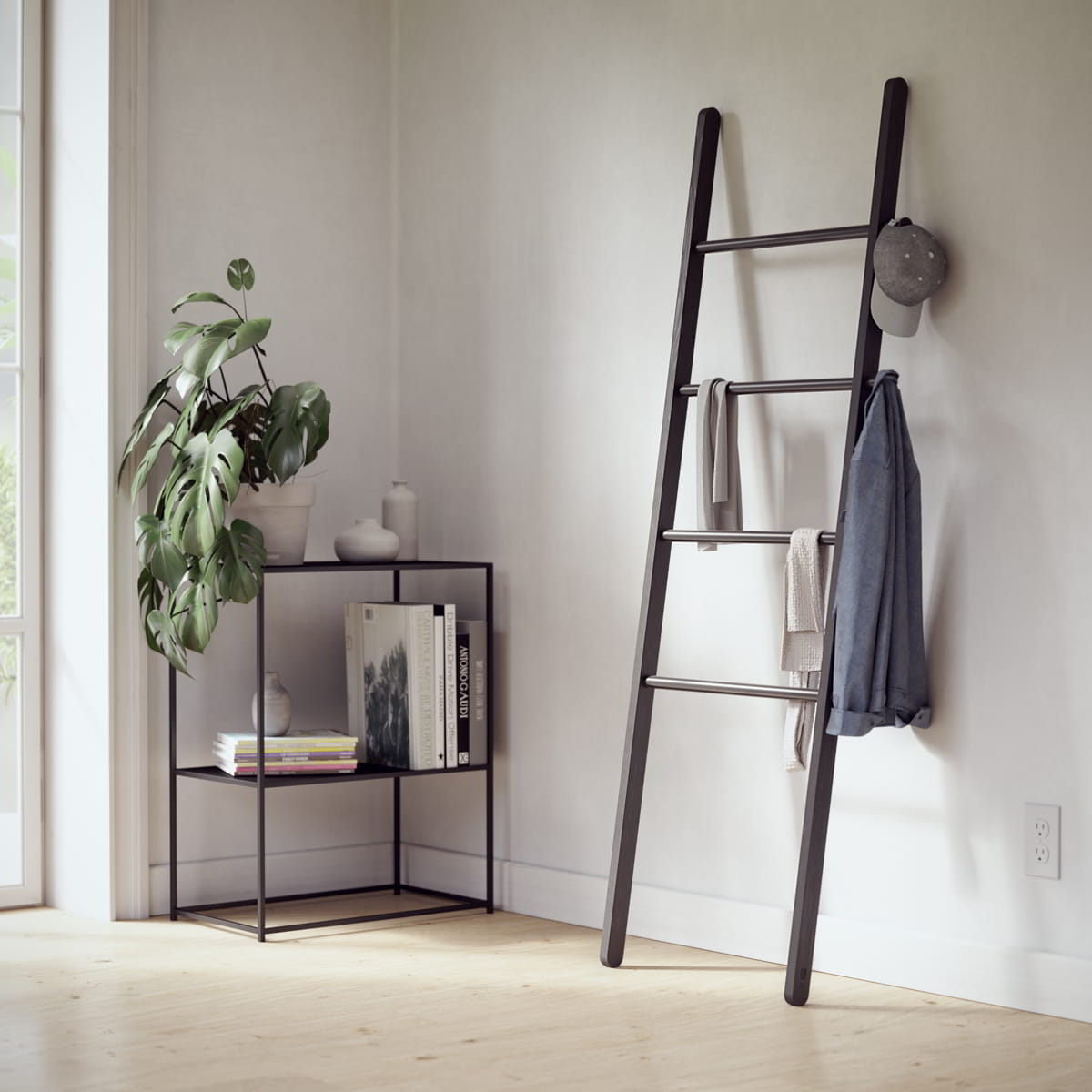Umbra decoratieve ladder Leana zwart
