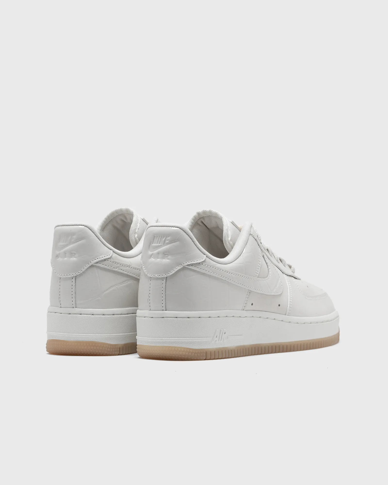 Nike WMNS AIR FORCE 1 '07 LX