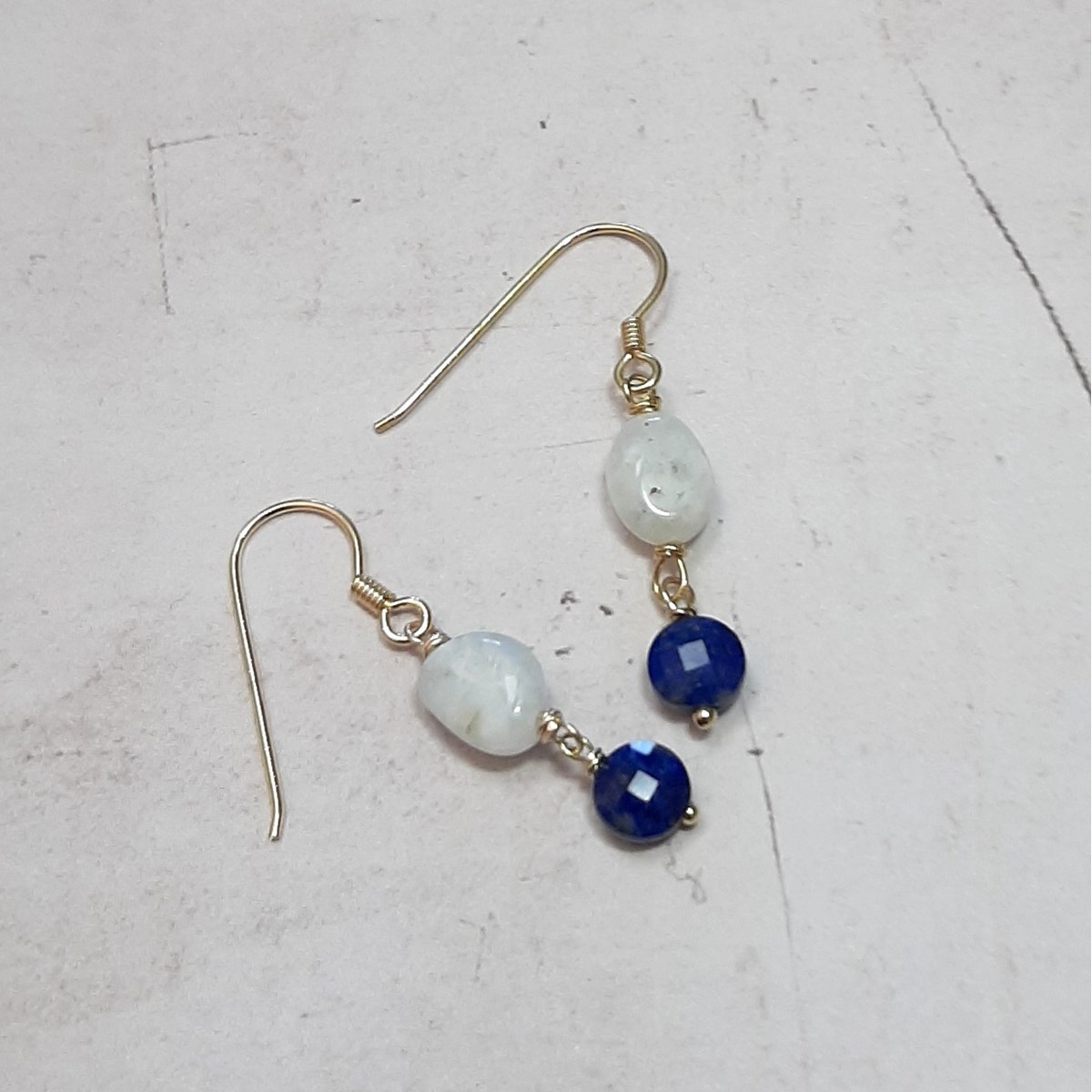 Boucles d'oreilles Pierre de Lune et Lapis-Lazuli Argent 925 Doré
