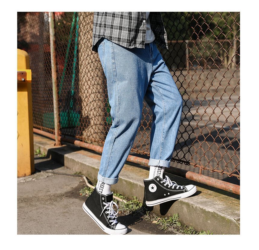 Denimic - Toelopende cropped jeans
