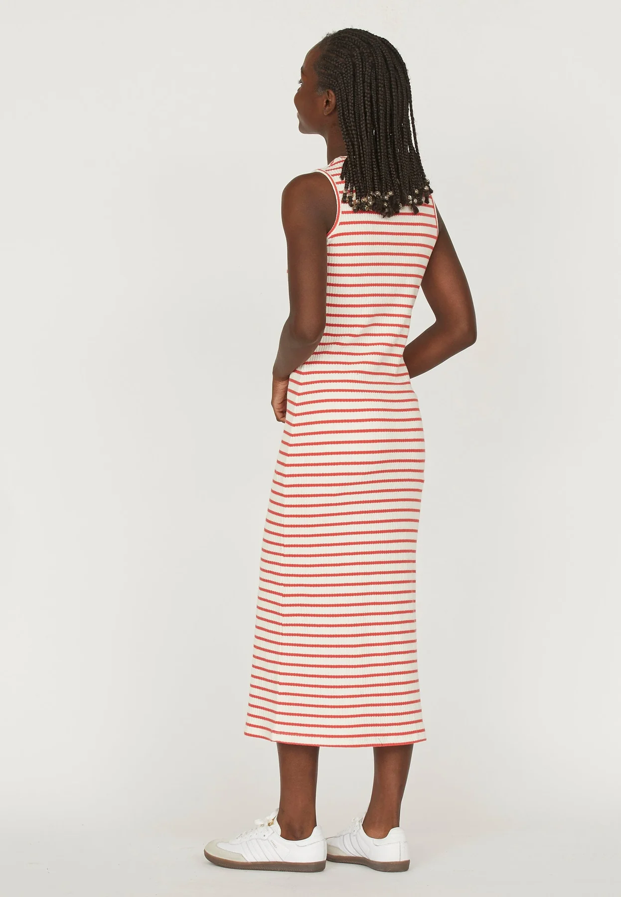 Sisters Point Eike-Dr2 831 cream strawberry