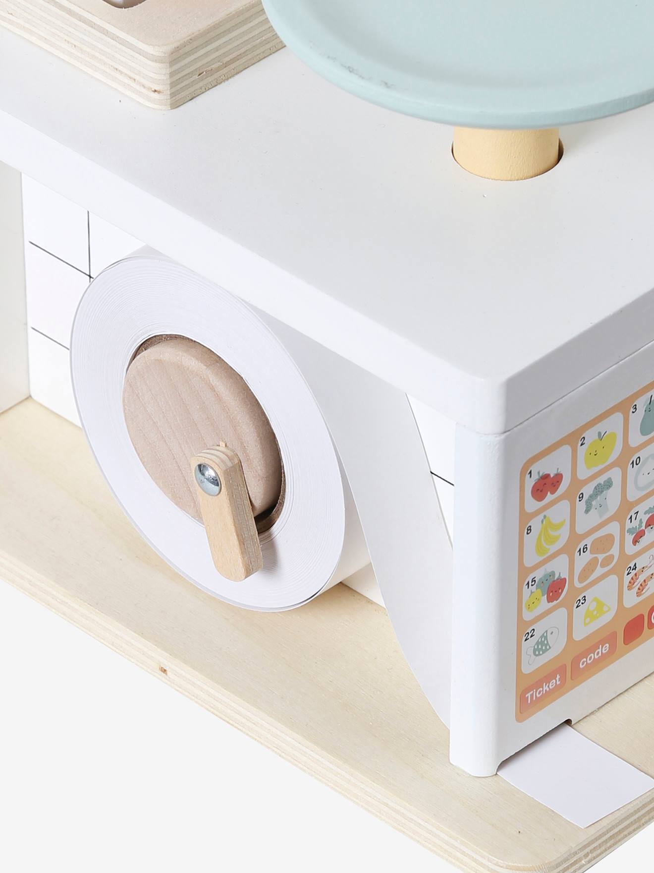 Balança de cozinha em madeira lisa bege claro com certificação FSC® e detalhes decorativos.