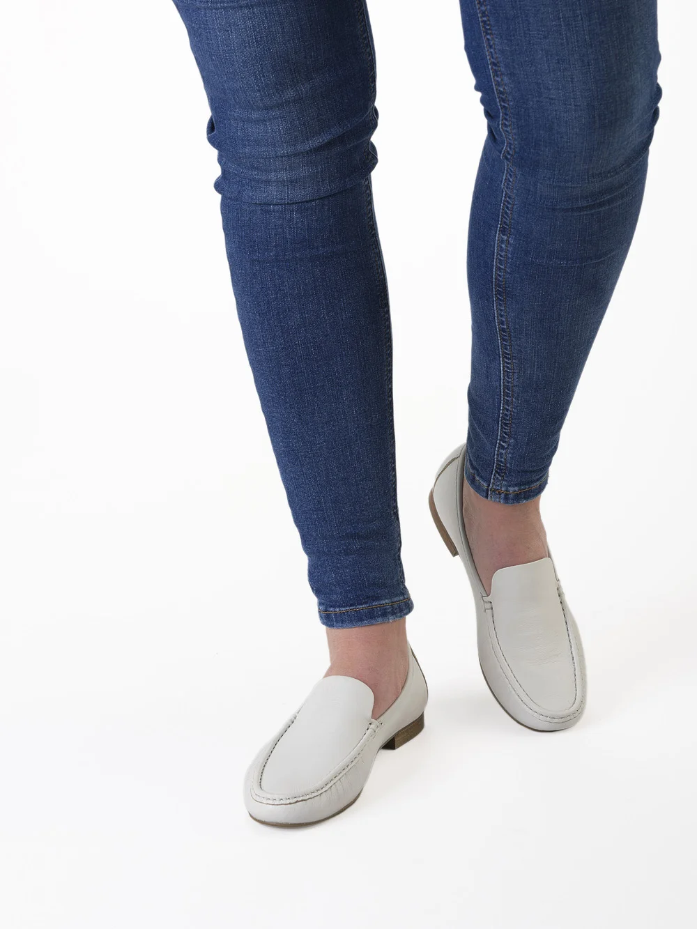 Slipper Atlanta weiß