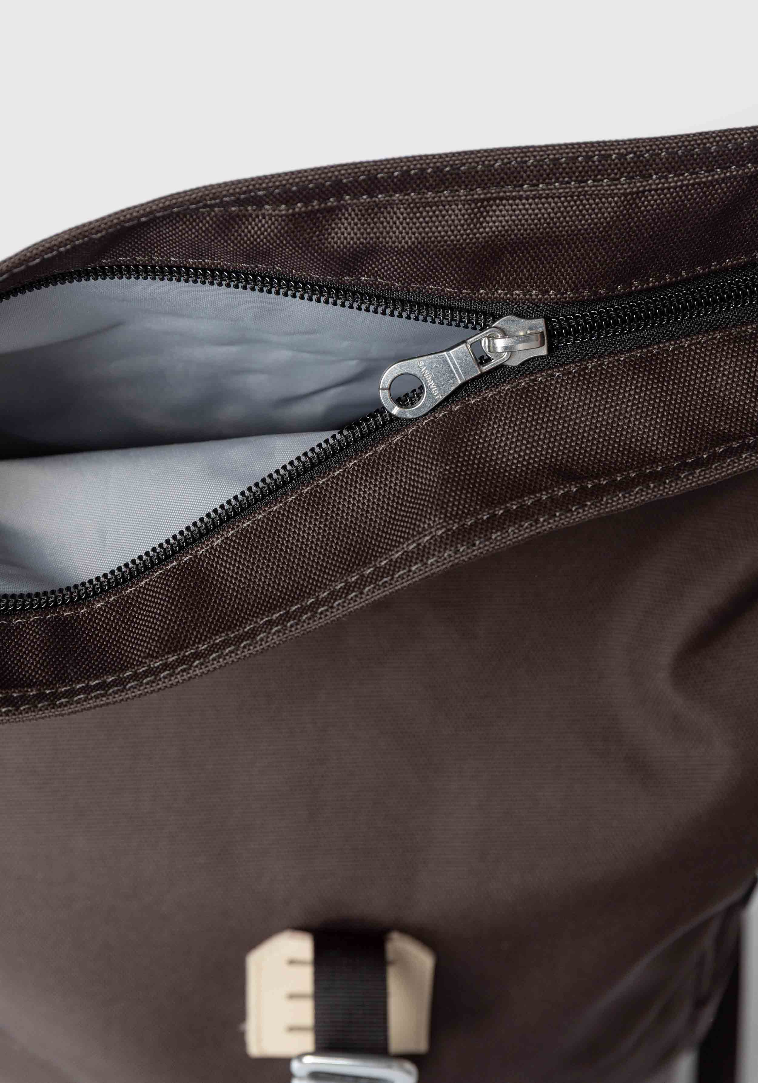 Sandqvist Rucksack Icon Rolltop Backpack M Brown With Natural Leather