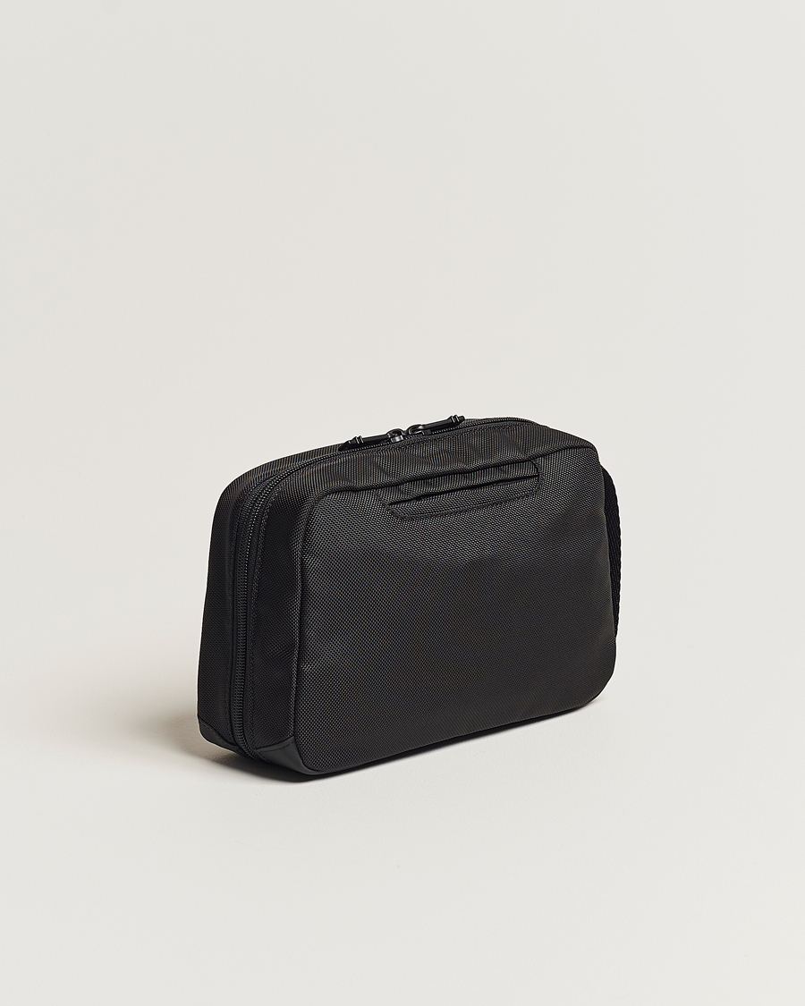 TUMI Alpha Bravo Response Travel Kit Black