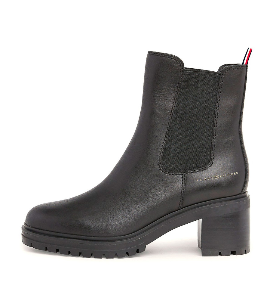 Botas Tommy Hilfiger Essential em couro, pretas - Altura do salto: 6,4 cm -