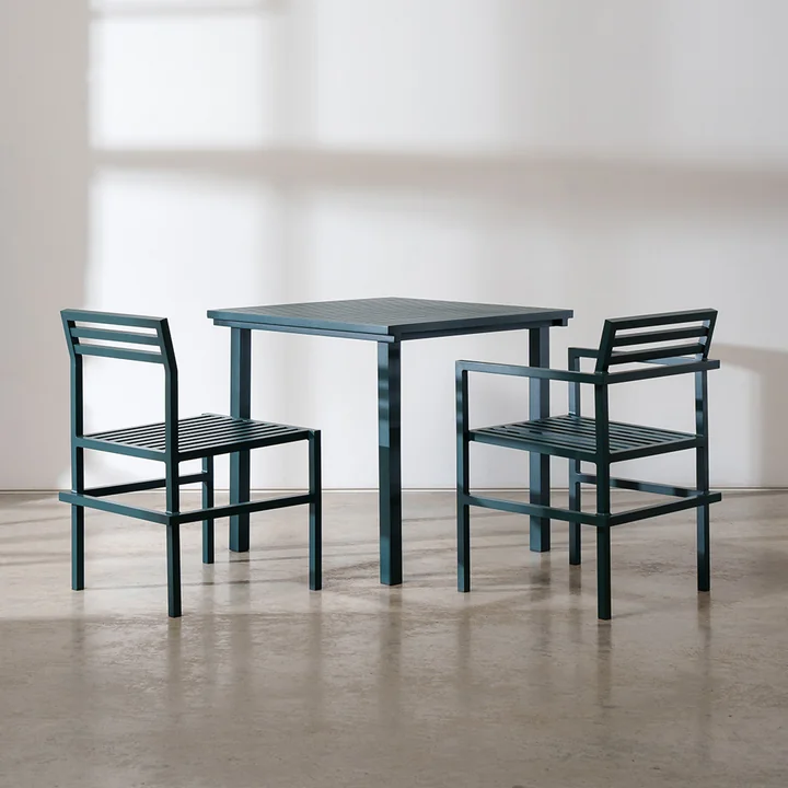 NINE - Dining Tisch, quadratisch, 80 x 80 cm, grün (RAL 200 20 10)