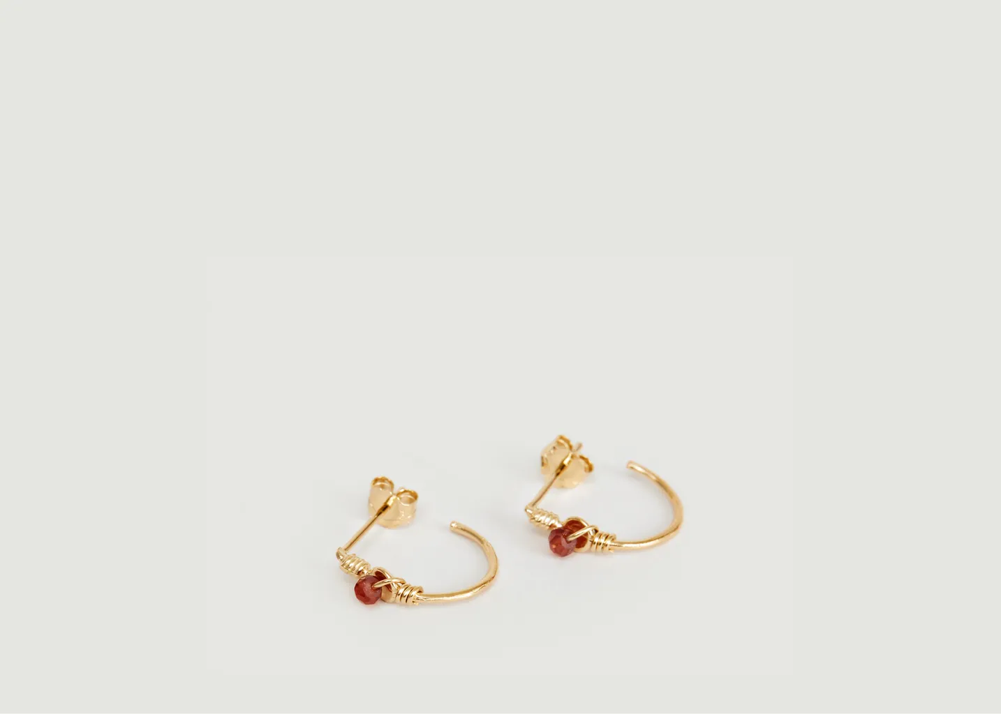 Petites boucles d'oreilles créoles et perle de Tia Monsieur
