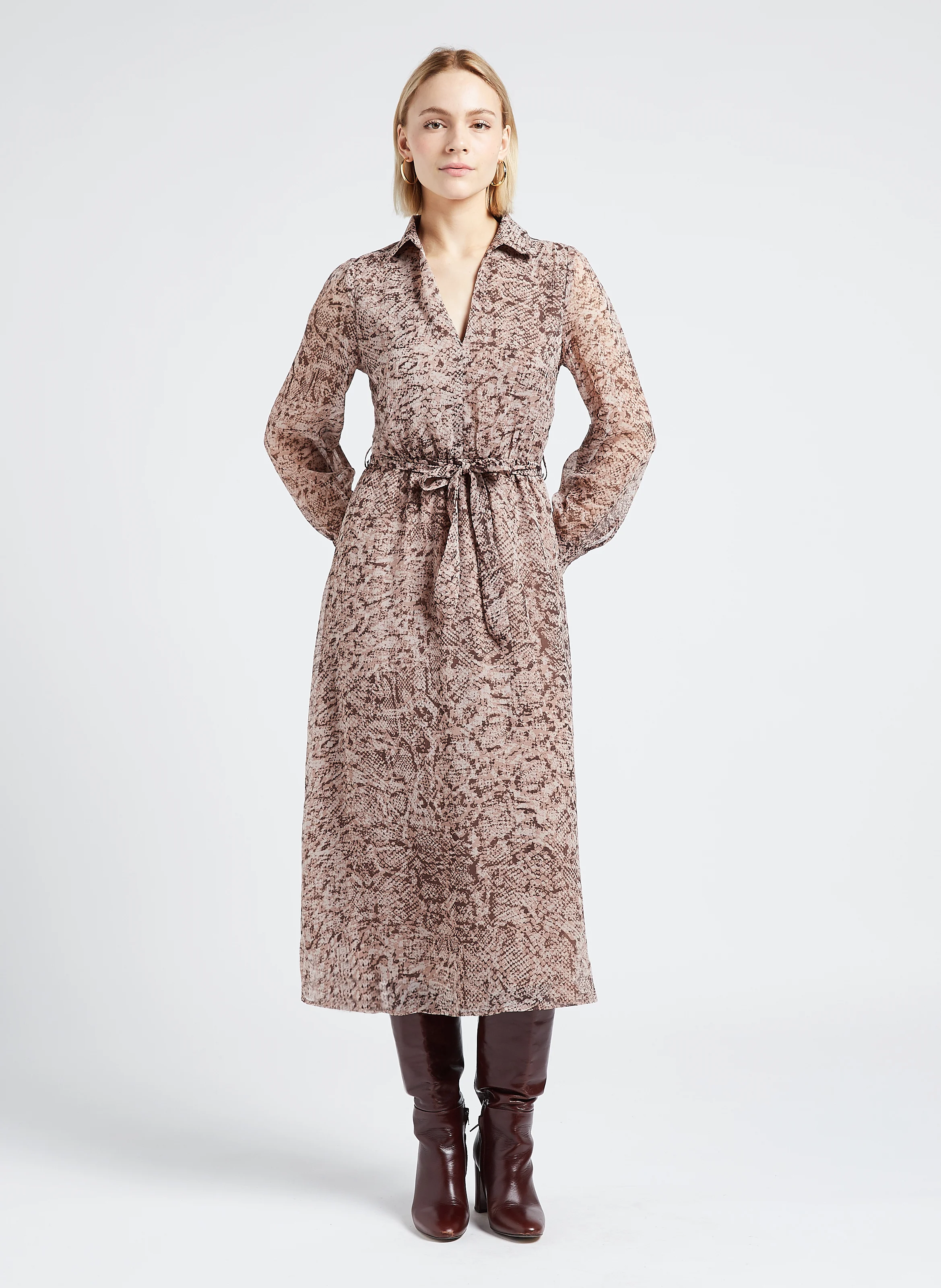 LORETTE - Robe mi-longue col italien imprimée | Beige