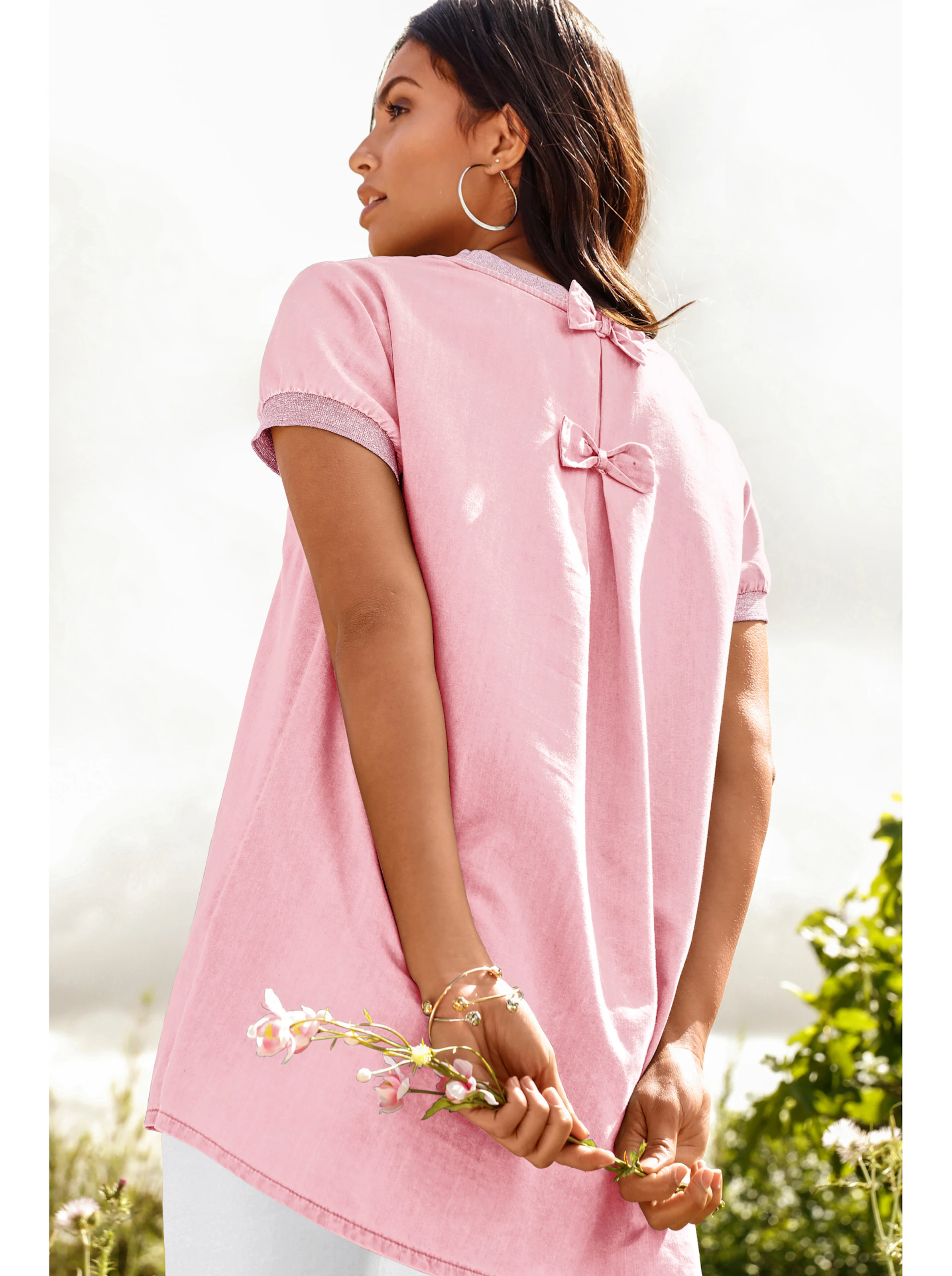 Bluse in hortensie