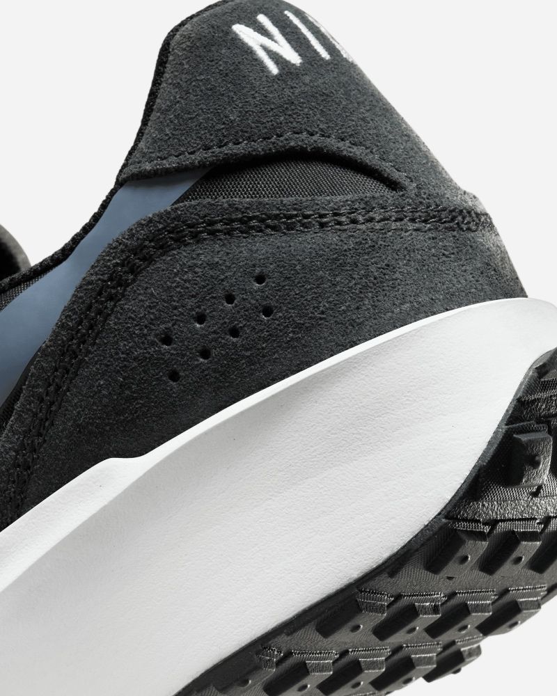 Chaussures Nike Waffle Nav Noir & Blanc pour homme