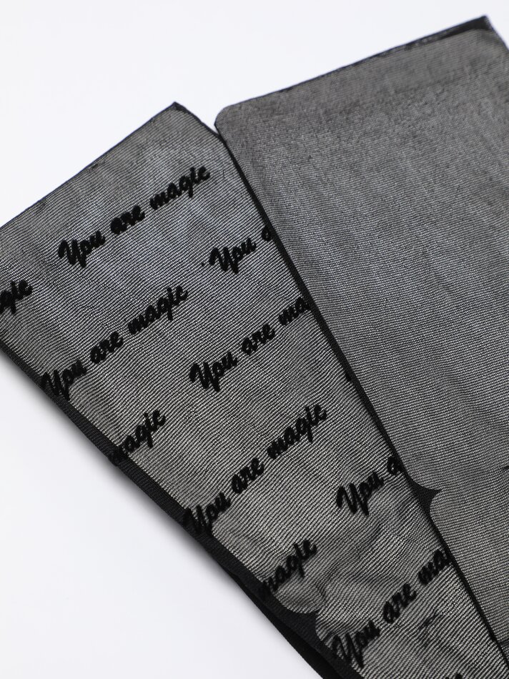 Pacote com 2 pares de meias com texto - Pretas