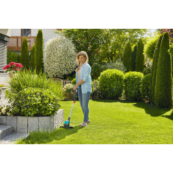 Gardena 18V trimmer EasyCut 23cm incl. accu + lader