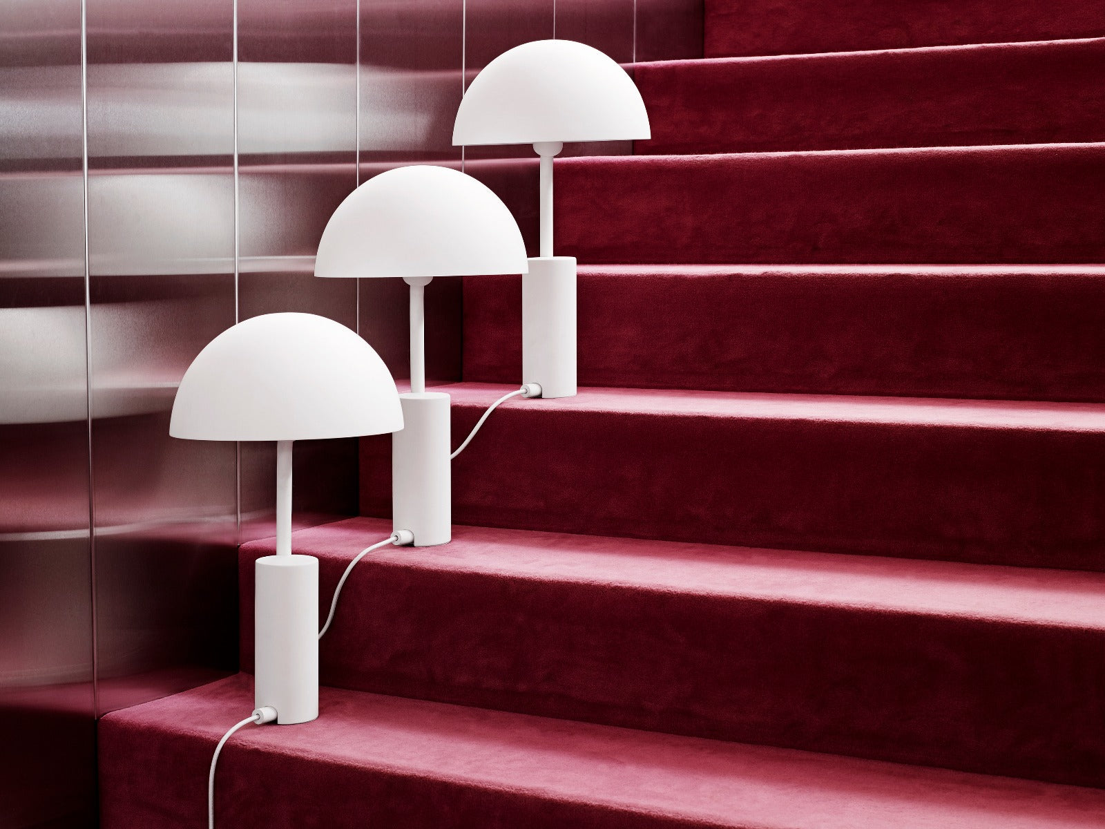 Normann Copenhagen  Cap Table bordlampe - hvid