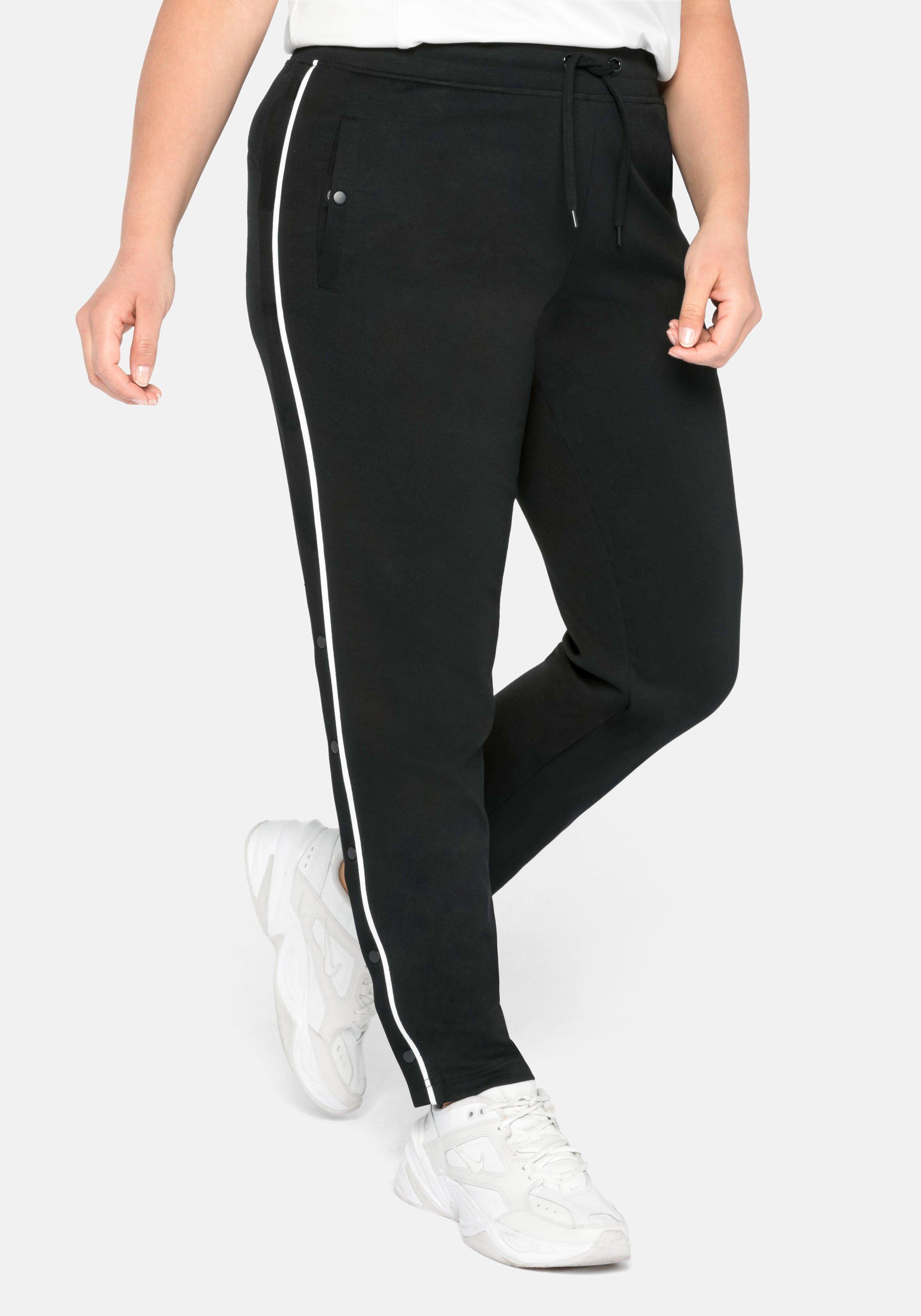 Jogginghose mit seitlichem Kontraststreifen