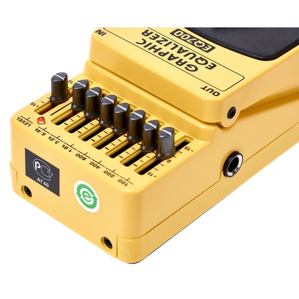 Behringer EQ 700
