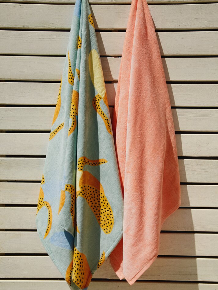 Toalha de felpa retangular estampada - Vários modelos
