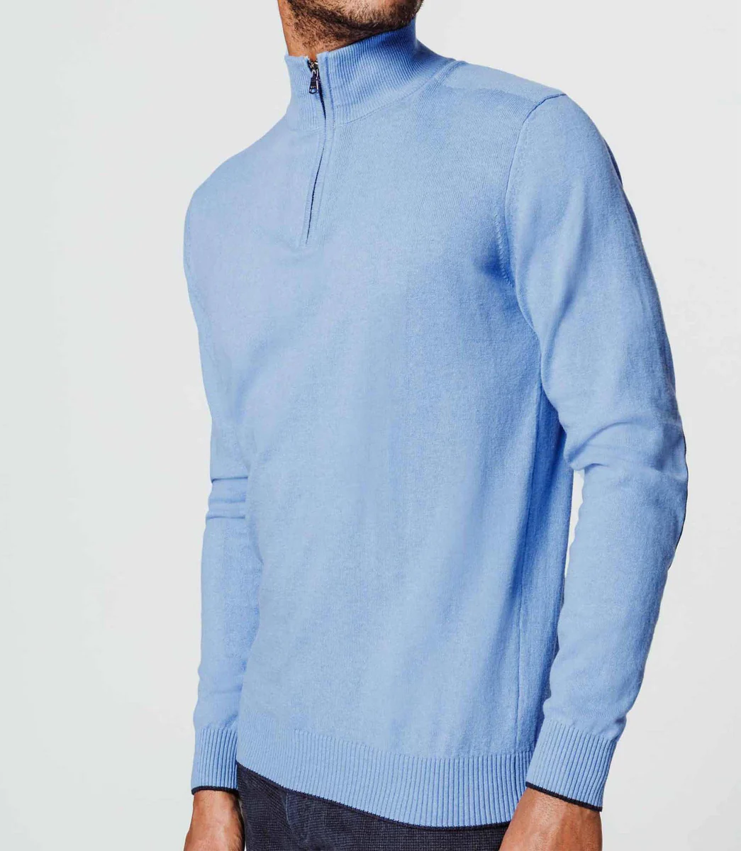 Pull col zippé bleu ciel