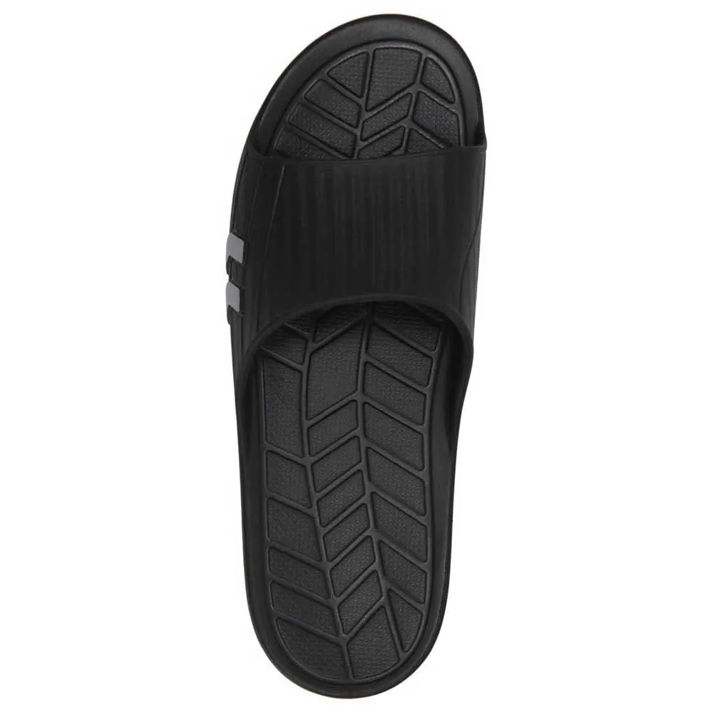 Chinelo Hummel Nielsen