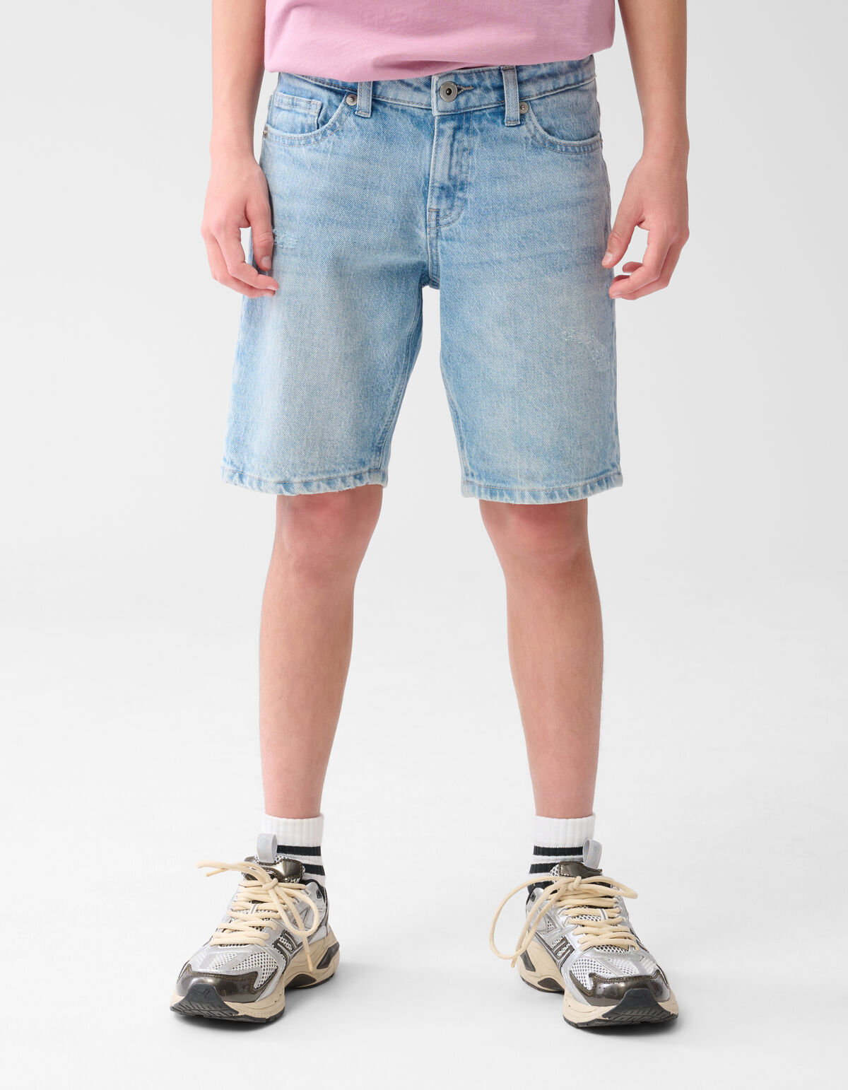 Straight Fit Denim Short Bleached