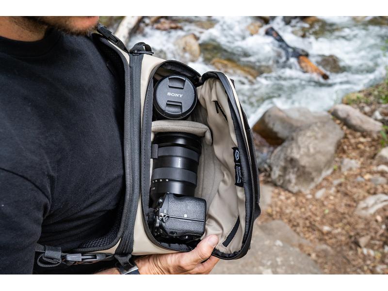 Wandrd Kameratasche ROAM Sling, 6 Liter Beige Schöne und innovative Kamera/Alltagstasche