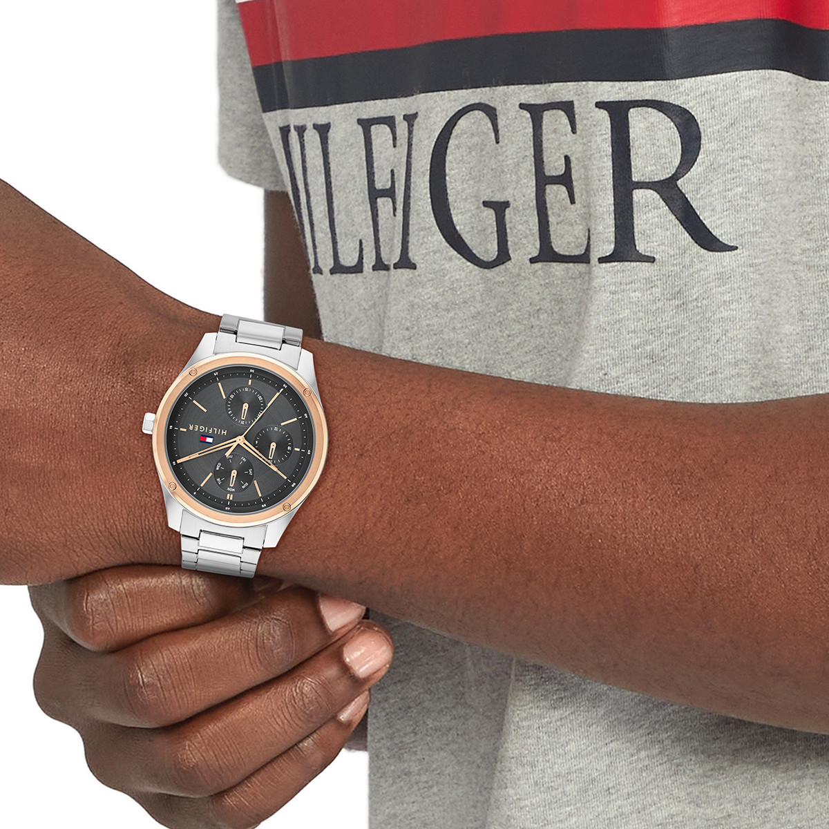 Montre TOMMY HILFIGER Tyler homme acier doré rose bracelet acier gris