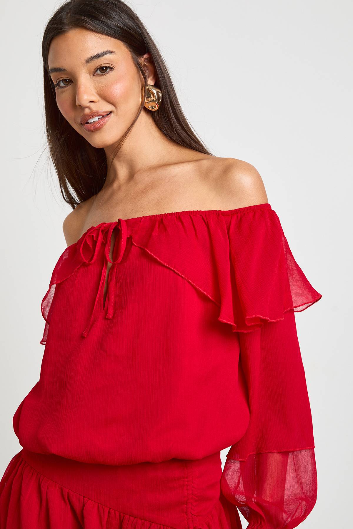 boohoo Blouse Bardot en Mousseline à Volants