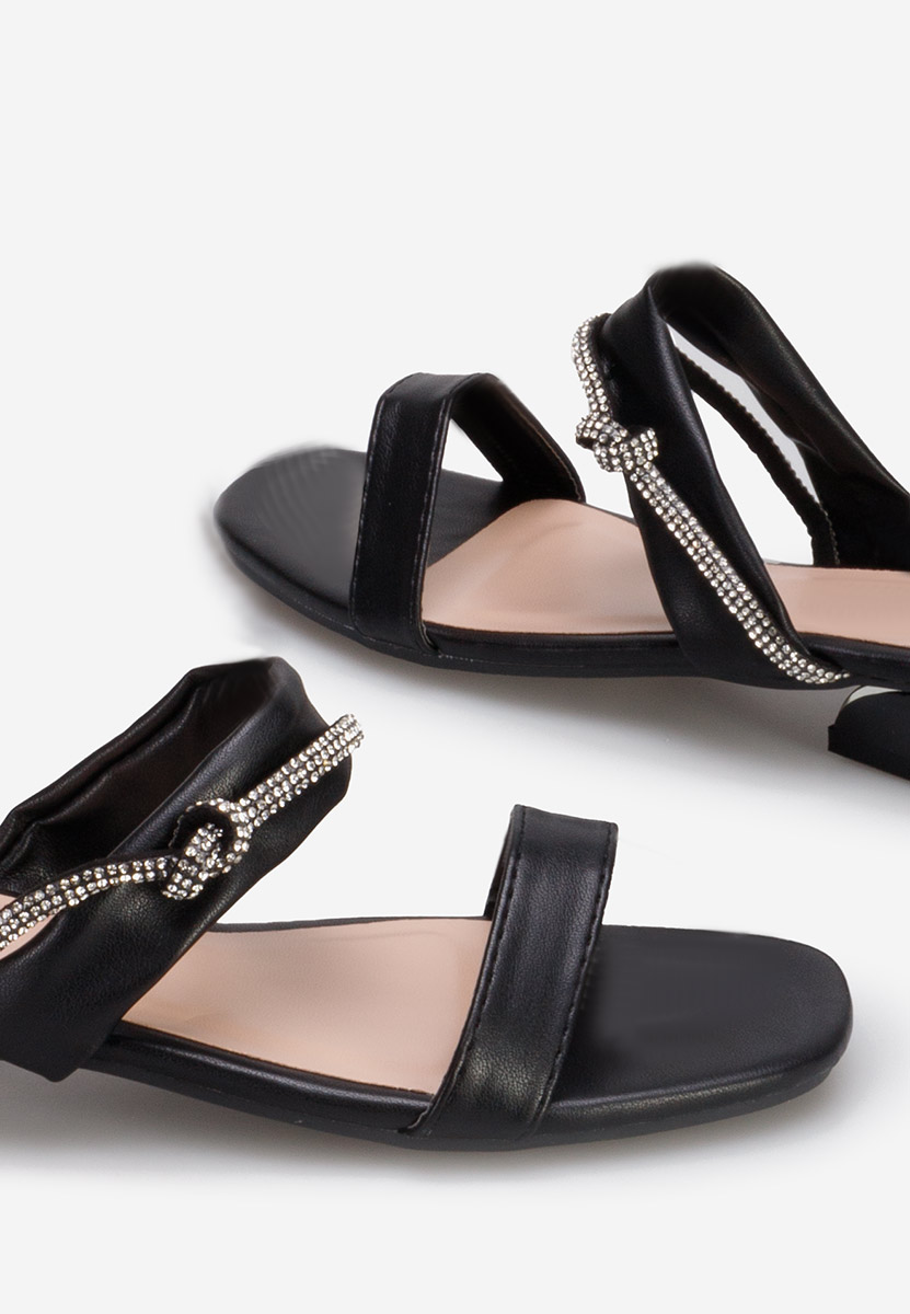 Mules à petit talon noirs Raziana