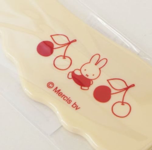 Marimocraft - Nijntje Retro Cherry Serie Kam