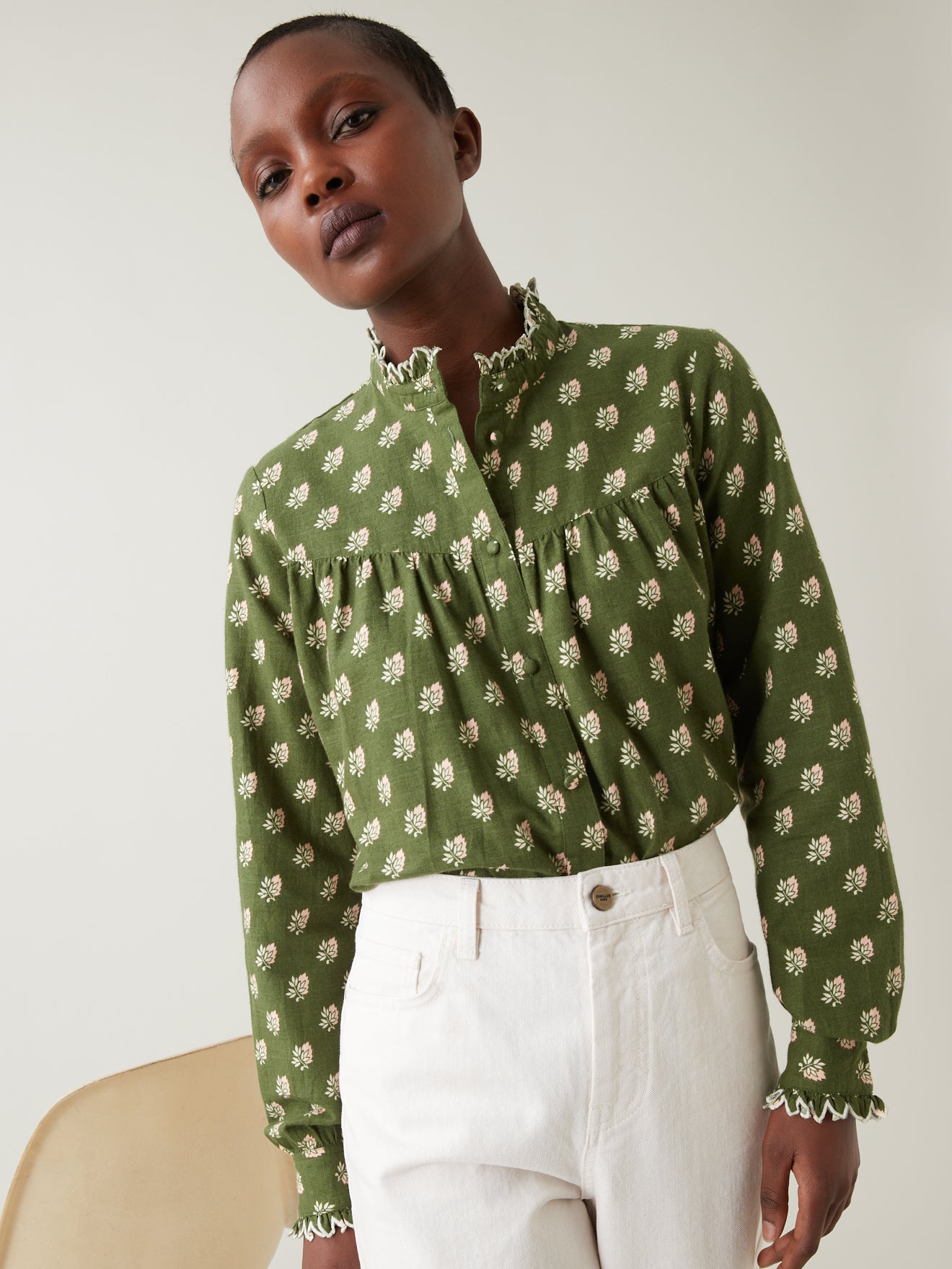 Blouse col froufrou femme imprimé Woodblock