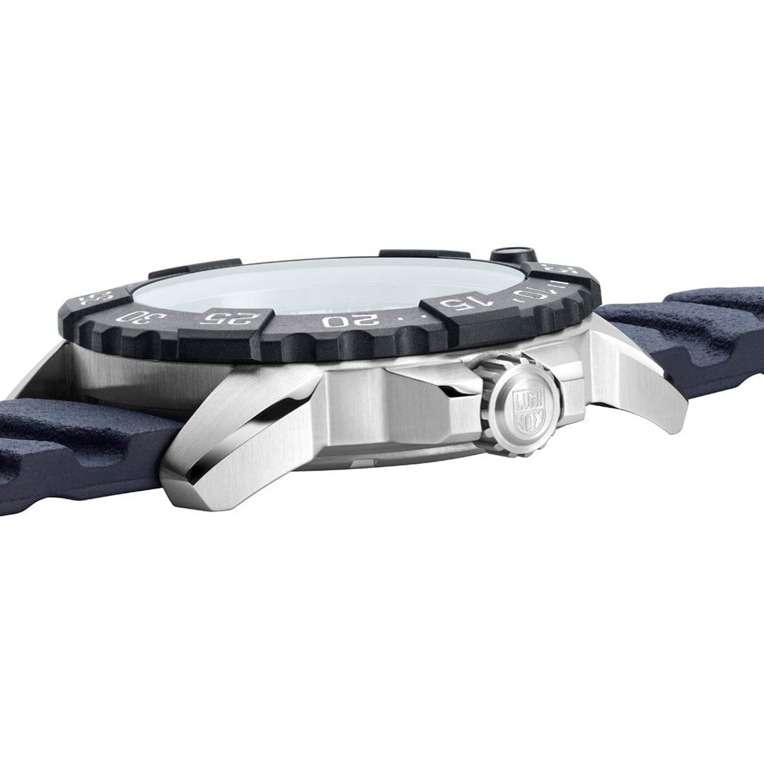 Luminox Navy Seal Steel 3250 Series